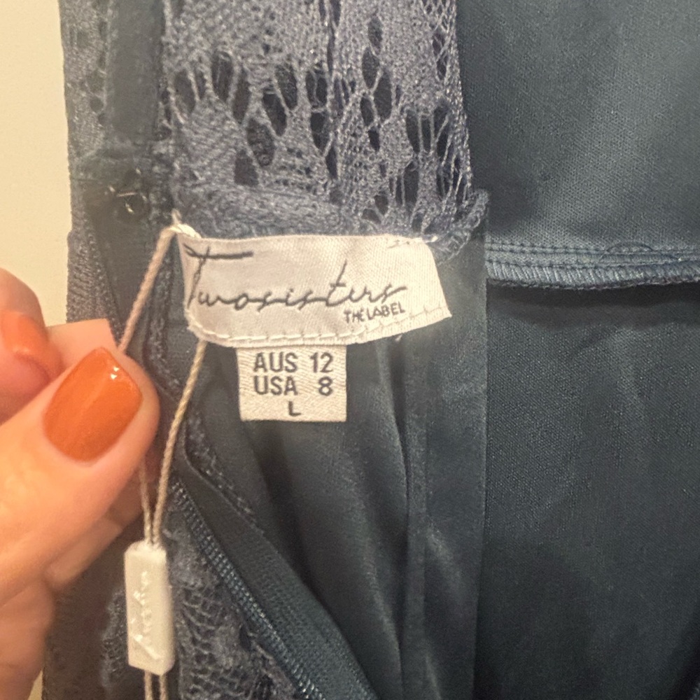 Elegant Lace Fringe Dress in Blue - Picture 11 of 14
